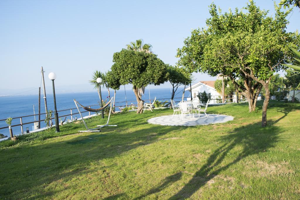 Hotel Milton Mavrovouni  ภายนอก รูปภาพ